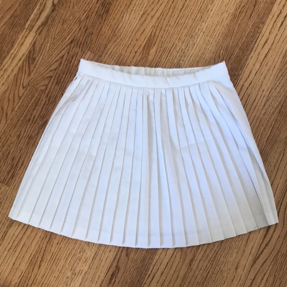 ⭐️ Vintage 1970’s Fred Perry White Tennis Skirt XS - Picture 4 of 8